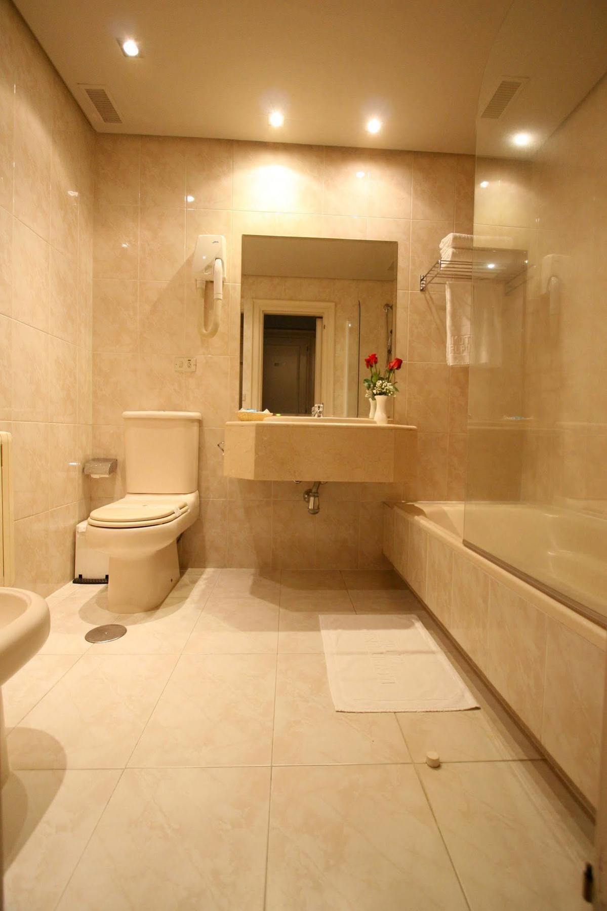 Motel Aeropuerto Vigo Dış mekan fotoğraf